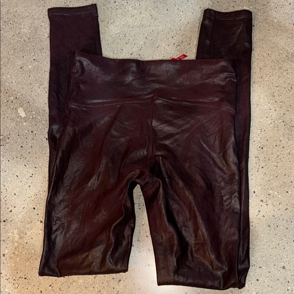 Spanx Faux Leather Leggings - Picture 4 of 6